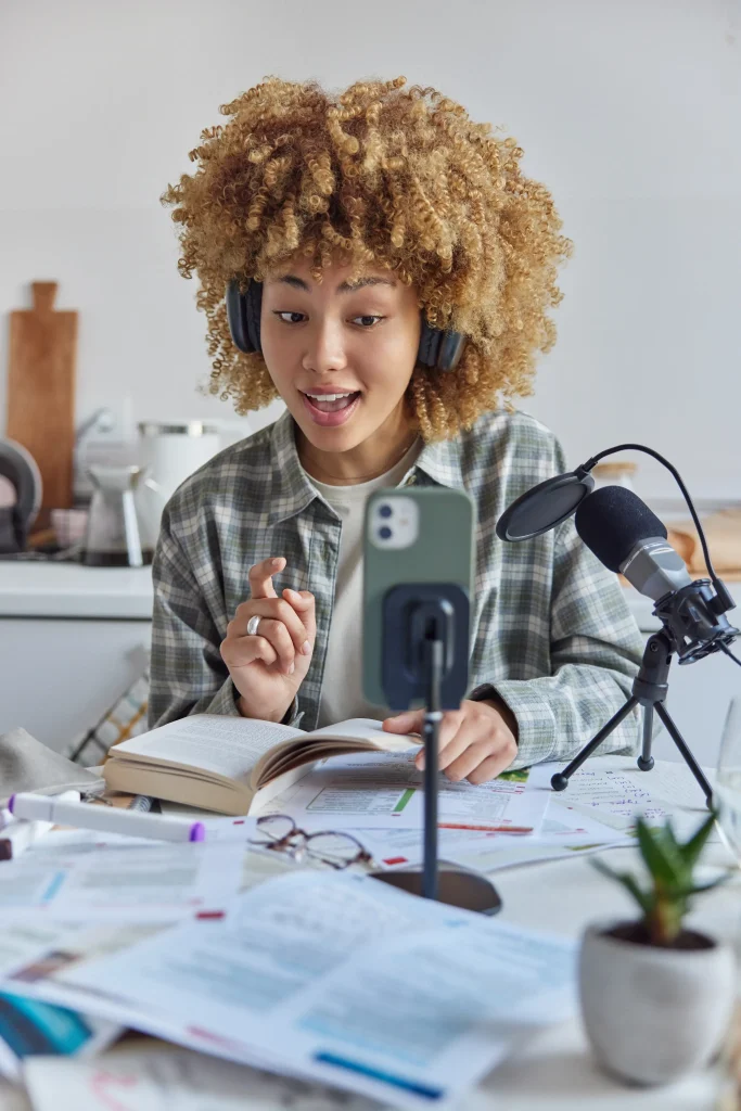 Beneficios de grabar un Podcast a distancia